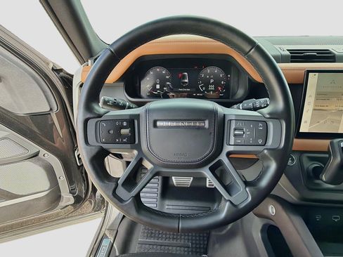 Used 2024 Land Rover Defender 130 X AWD/4WD image 41