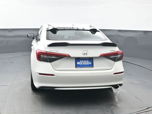 Used 2022 Honda Civic Sport image 5