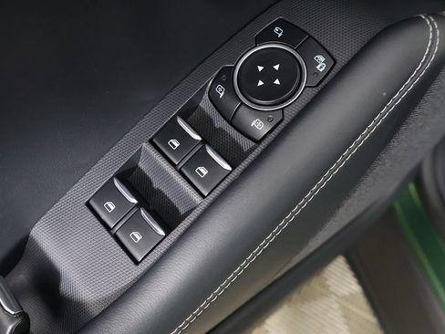 Used 2025 Ford Mustang Mach-E Premium AWD/4WD image 38