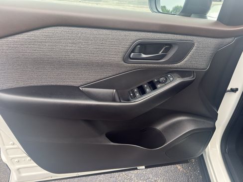 Certified 2023 Nissan Rogue S AWD/4WD image 13