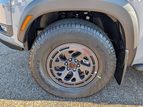 New 2026 Nissan Frontier PRO-4X image 26