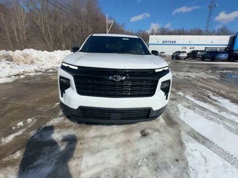 New 2026 Chevrolet Traverse LT w/ Midnight/Sport Edition image 3