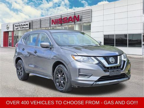 Used 2018 Nissan Rogue S image 1