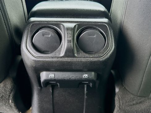 Used 2020 Jeep Wrangler Unlimited Sport AWD/4WD image 16