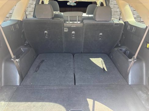 Used 2020 Kia Sorento AWD V6 image 29
