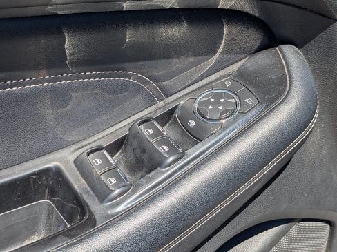 Used 2016 Ford Edge Titanium image 22