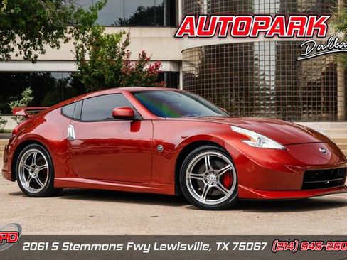 Used 2013 Nissan 370Z NISMO image 1