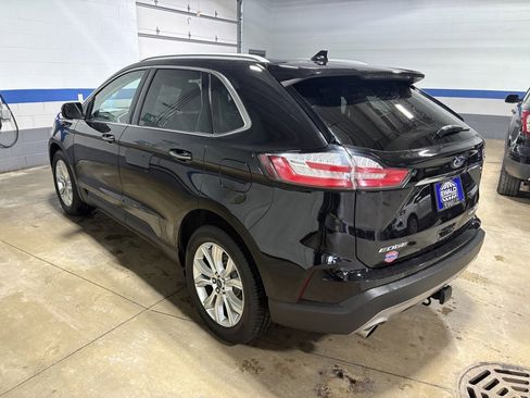 Used 2020 Ford Edge Titanium w/ Class II Trailer Tow Package image 6