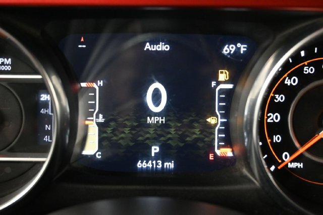 Used 2023 Jeep Wrangler Rubicon w/ LED Lighting Group AWD/4WD image 13