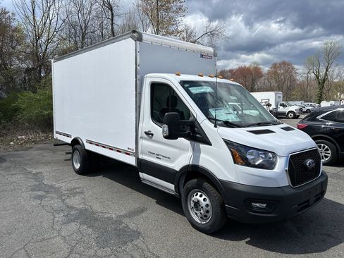 New 2025 Ford Transit 350 DRW w/ Interior Upgrade Package RWD image 3