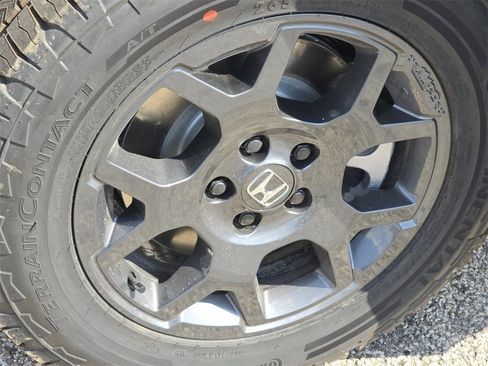 New 2025 Honda Pilot TrailSport image 11