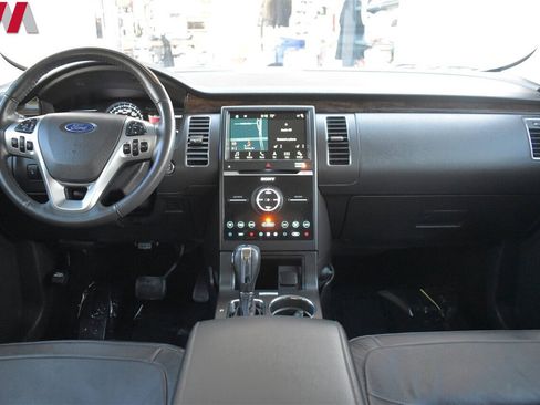 Used 2019 Ford Flex Limited image 13