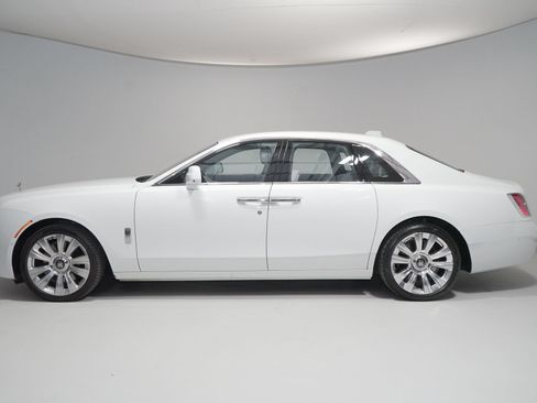 Used 2021 Rolls-Royce Ghost AWD/4WD image 4