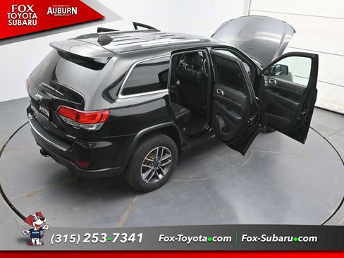 Used 2020 Jeep Grand Cherokee Limited w/ Trailer Tow Group IV image 34