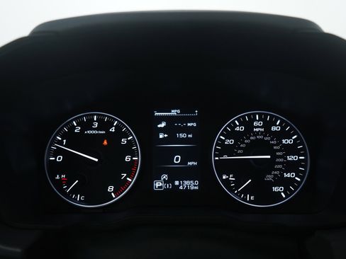 Certified 2025 Subaru Crosstrek 2.0i Premium image 25