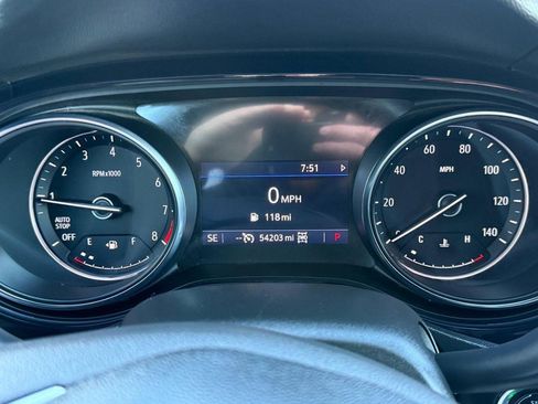 Used 2023 Buick Encore GX Select w/ Safety Package II image 21