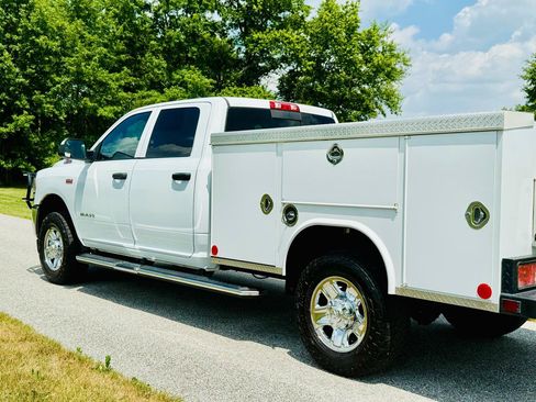 Used 2022 RAM 2500 Tradesman AWD/4WD image 3