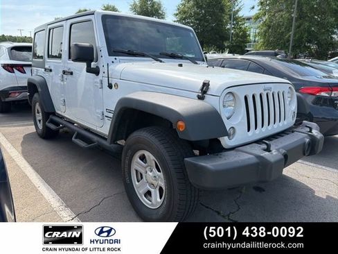 Used 2017 Jeep Wrangler Unlimited Sport AWD/4WD image 1