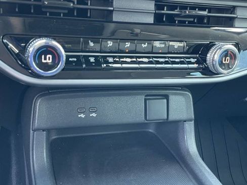Used 2024 Honda Prologue Touring image 20