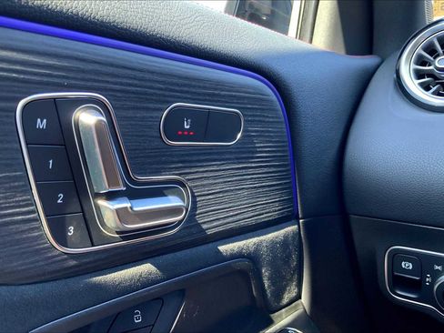 New 2026 Mercedes-Benz GLA 250 4MATIC image 24