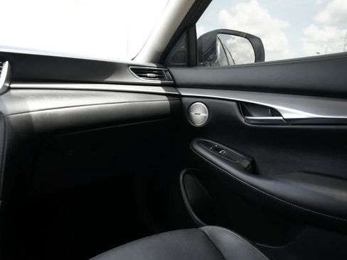 Certified 2023 INFINITI QX50 Luxe FWD image 8