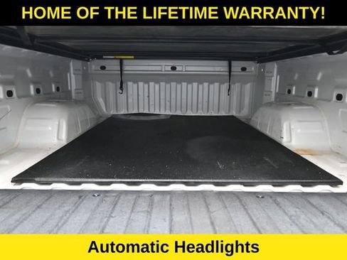 Used 2022 Chevrolet Silverado 1500 LTZ AWD/4WD image 40
