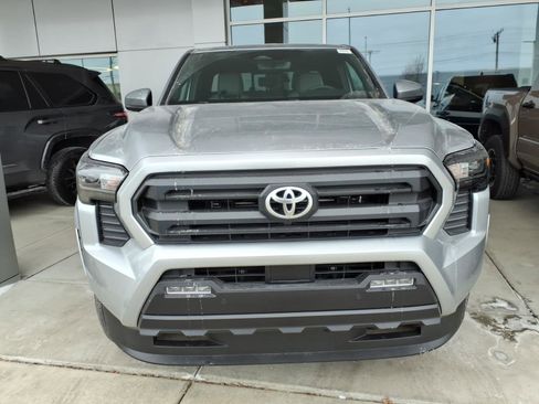 New 2026 Toyota Tacoma SR5 image 2