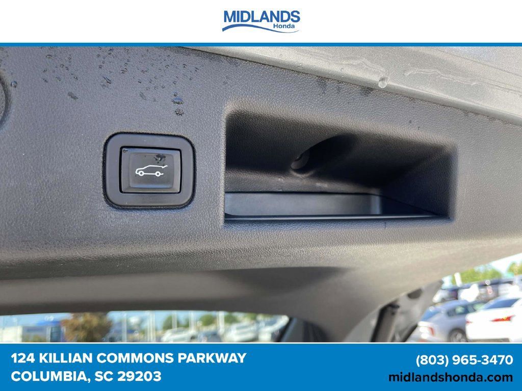 Used 2023 Chevrolet Equinox LT FWD image 10