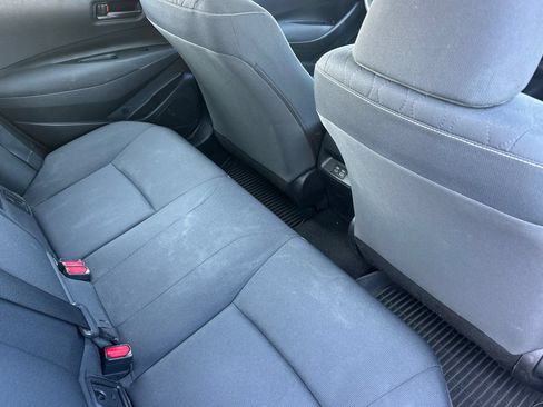 Used 2024 Toyota Corolla LE w/ LE Convenience Package FWD image 18