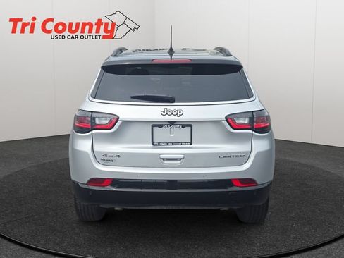 Used 2025 Jeep Compass Limited w/ Elite Group AWD/4WD image 7