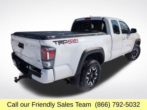 Used 2021 Toyota Tacoma TRD Off-Road w/ Technology Package image 6