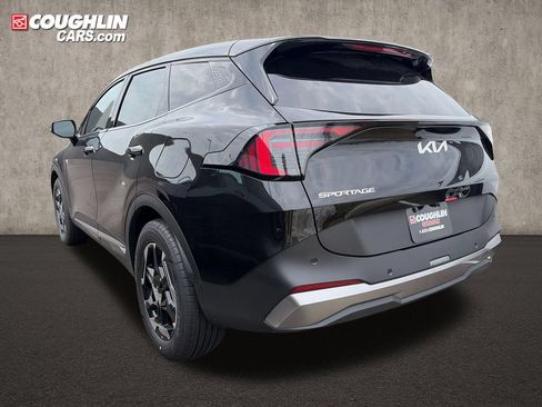 New 2027 Kia Sportage S FWD image 4