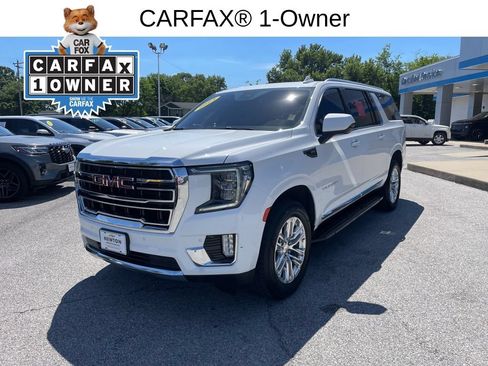 Used 2023 GMC Yukon XL SLT AWD/4WD image 3