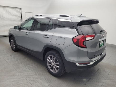 Used 2023 GMC Terrain SLT w/ Tech Package AWD/4WD image 5