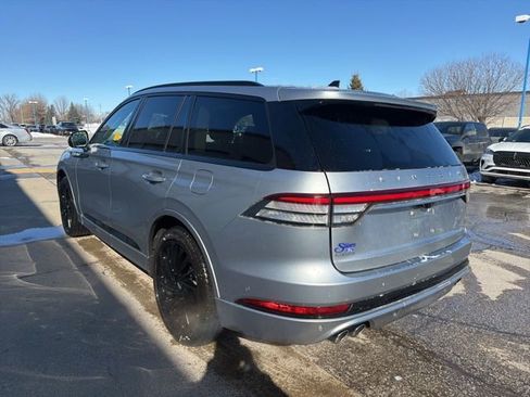 Used 2023 Lincoln Aviator Reserve w/ Equipment Group 201A image 7
