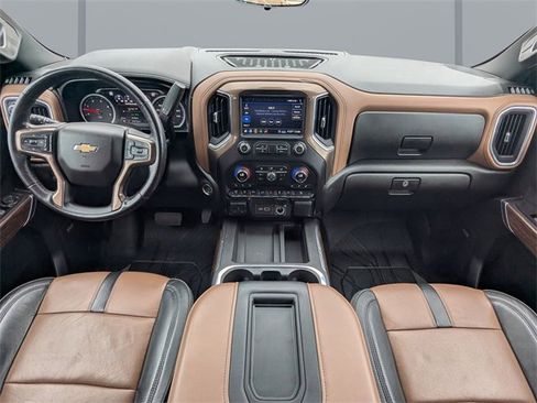 Used 2020 Chevrolet Silverado 3500 High Country w/ Z71 Off-Road Package image 15