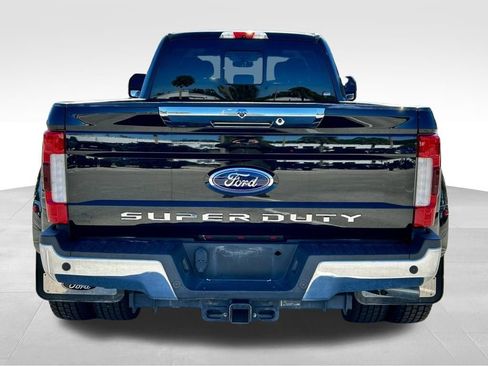 Used 2017 Ford F450 Lariat w/ Lariat Ultimate Package image 25