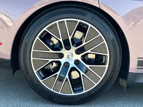 New 2026 Porsche Taycan image 43