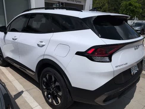 Used 2023 Kia Sportage X-Line AWD/4WD image 2