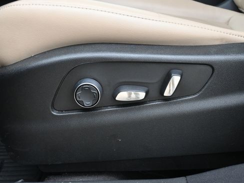 Used 2024 Cadillac XT4 Premium Luxury w/ Cold Weather Package FWD image 16
