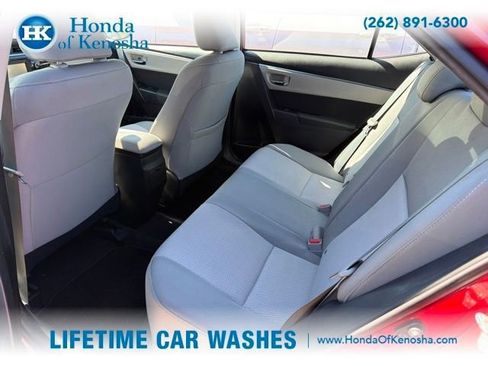 Used 2014 Toyota Corolla LE FWD image 6