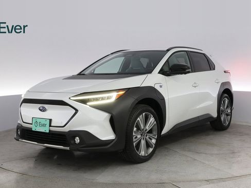 Used 2023 Subaru Solterra AWD image 2