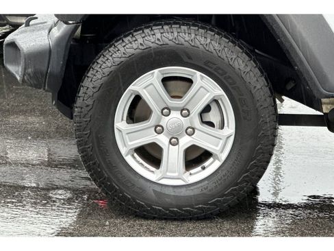 Used 2020 Jeep Wrangler Unlimited Sport S image 30