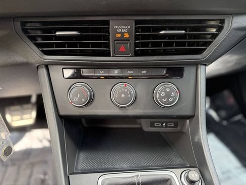Used 2023 Volkswagen Jetta Sport FWD image 21