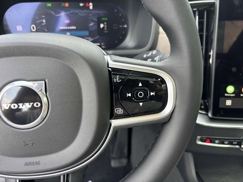New 2026 Volvo XC90 T8 Plus w/ Protection Package Premier AWD/4WD image 19