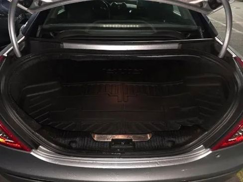 Used 2015 Jaguar XJ image 15