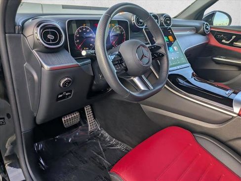 Certified 2025 Mercedes-Benz GLC 300 image 13