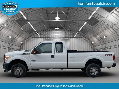 Used 2015 Ford F250 XL w/ Power Equipment Group image 2