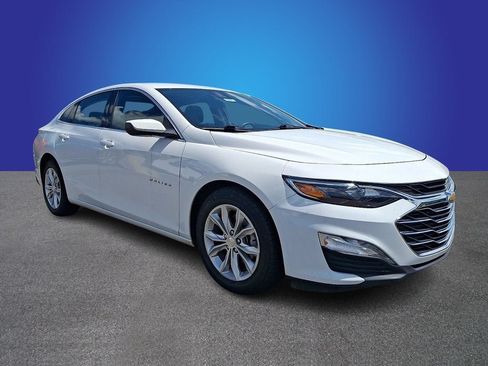 Used 2024 Chevrolet Malibu LT FWD image 3