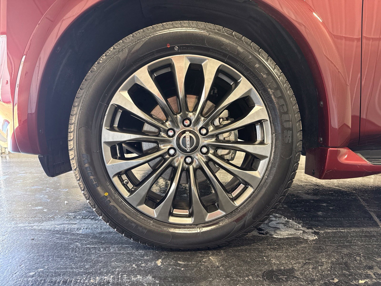 Used 2023 Nissan Armada Platinum w/ Captain's Chairs Package AWD/4WD image 8